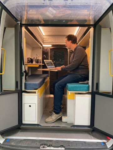 Home office camper van  Camper, Mobiles büro, Campingbus